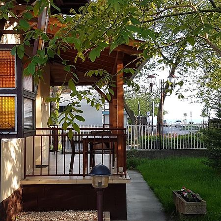 Tancsics Vendeghaz Hotell Siófok Rom bilde